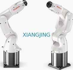 6 as Gebruikt de Robotwapen van KUKA Agilus Kr 4 R600 voor de Behandeling van Robot