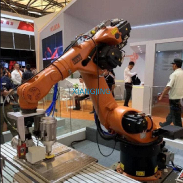 Kr 10 het R1420 Gebruikte Kuka-Industriële Robotachtige Wapen van de Robot10kg Geschatte Nuttige lading voor Pallets
